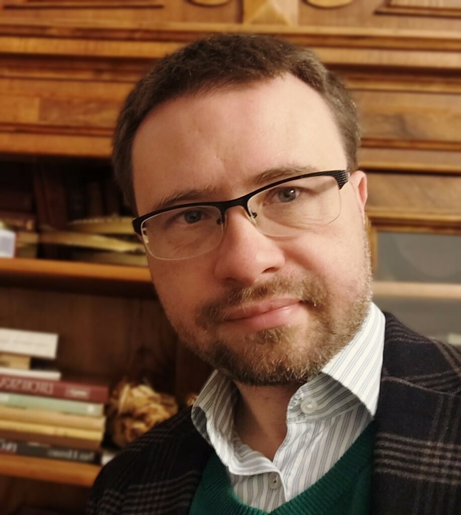 dr Mateusz  Drozdowski